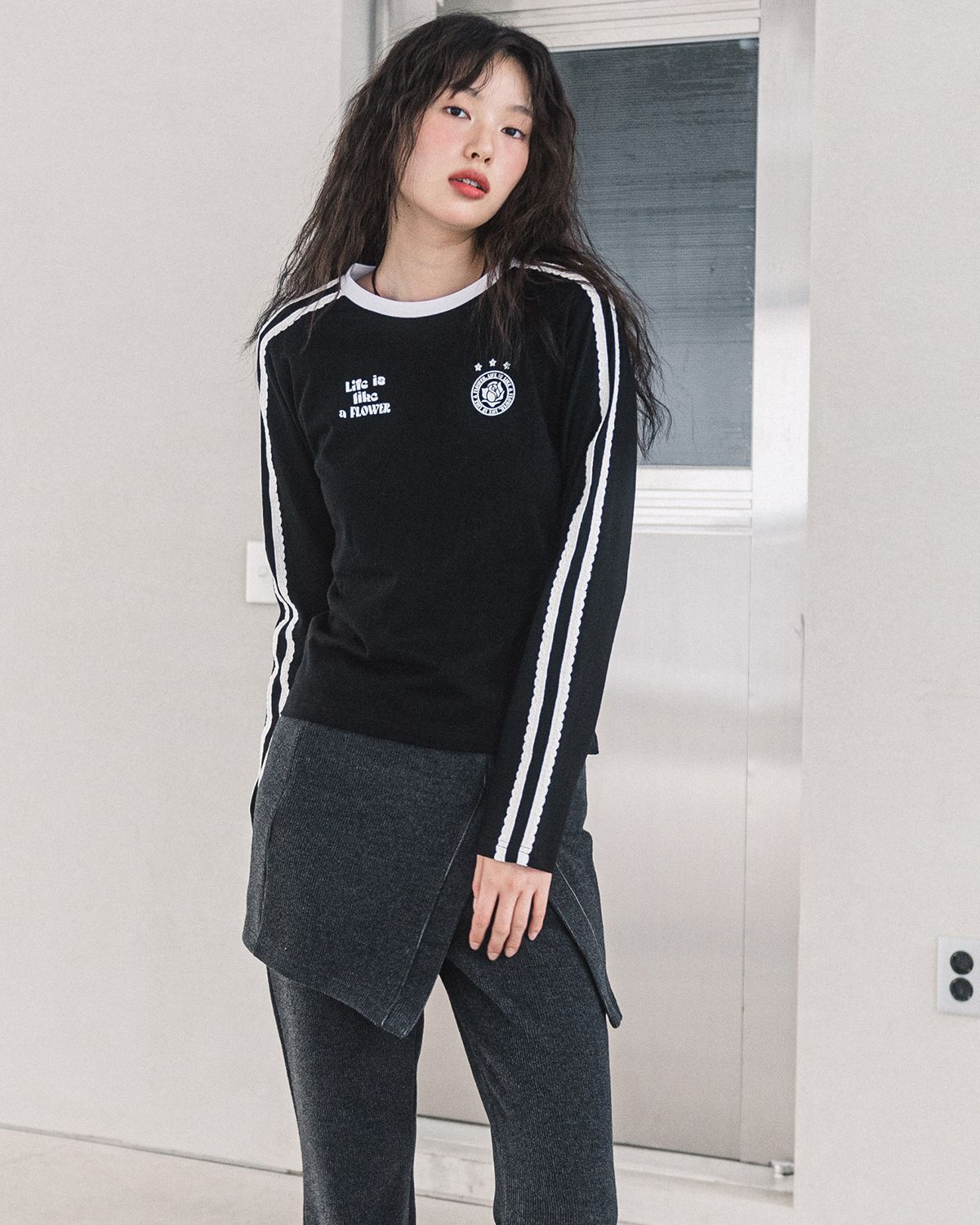 해비즘(HAVISM) W LLF UNIFORM L/S TEE(BLACK)