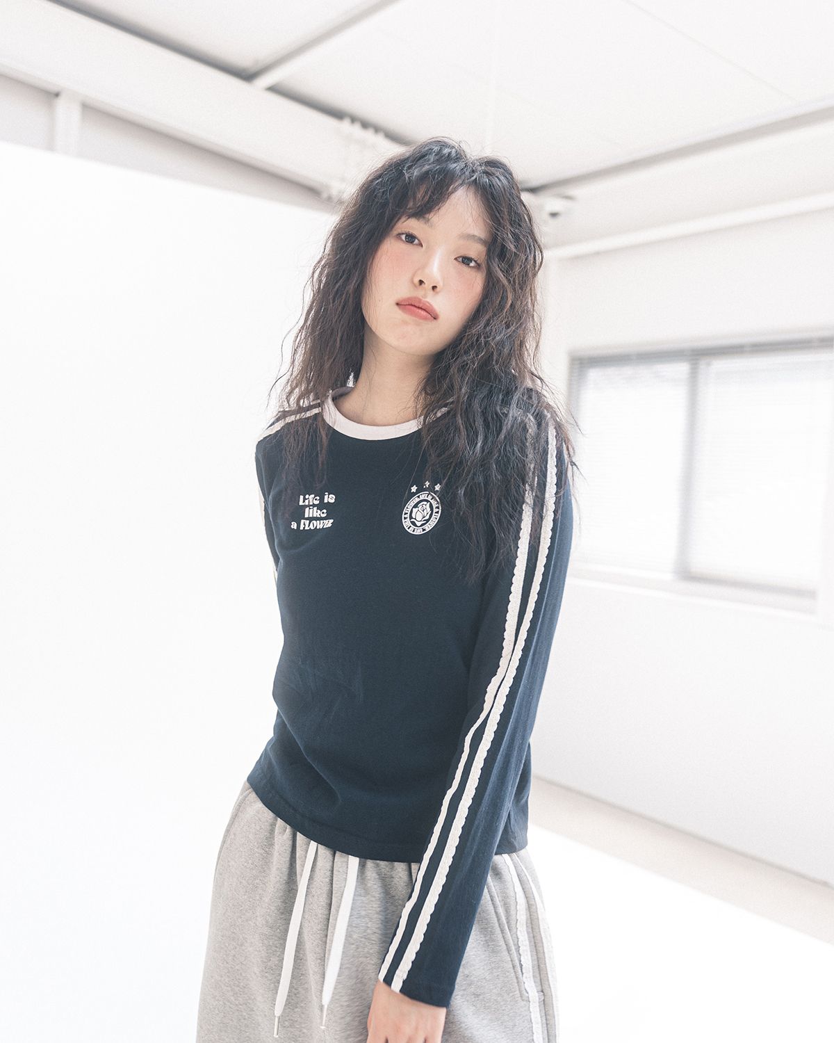 해비즘(HAVISM) W LLF UNIFORM L/S TEE(NAVY)