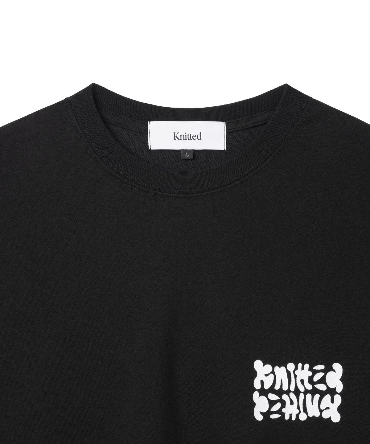니티드(KNITTED) 피그먼트 쉽 그래픽 티셔츠 BLACK