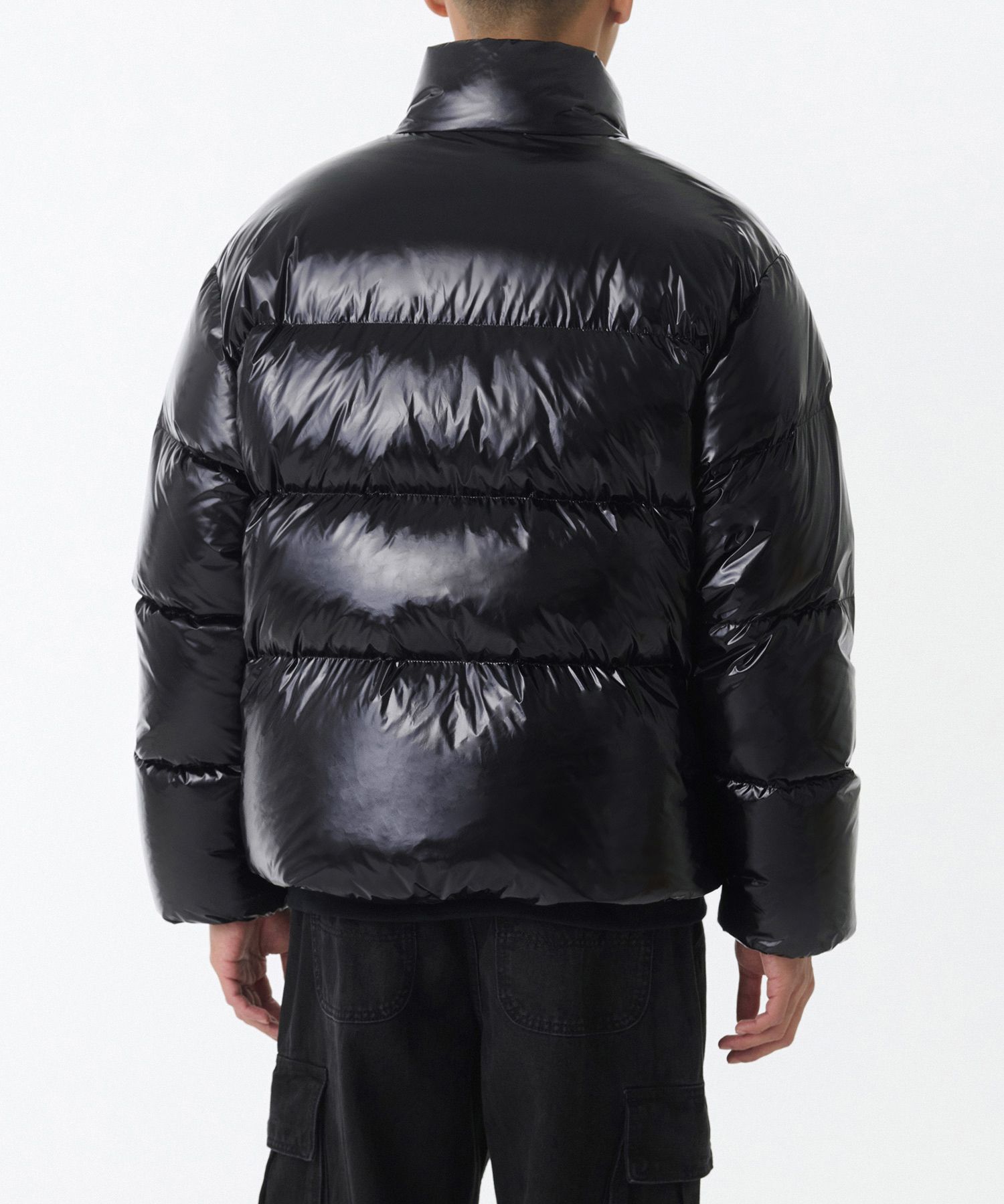 MUSINSA公式 | MUSINSA STANDARD グロッシーダウンプファーショート