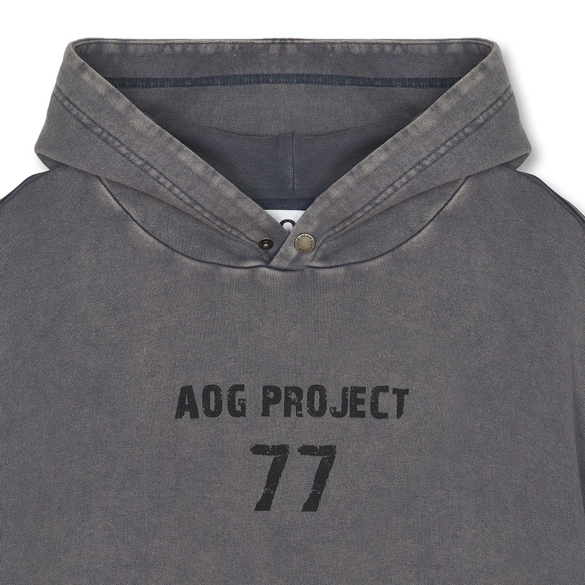 에이오지프로젝트(AOG PROJECT) 빈티지 77 로고 워싱 후디 스웻 (블루그레이)