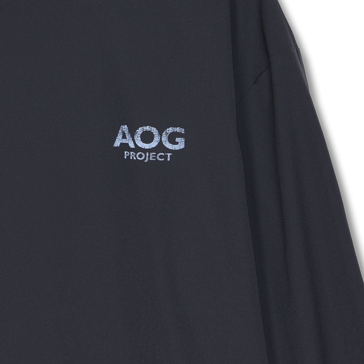 에이오지프로젝트(AOG PROJECT) 우븐 스트레치 롱 슬리브 (차콜)