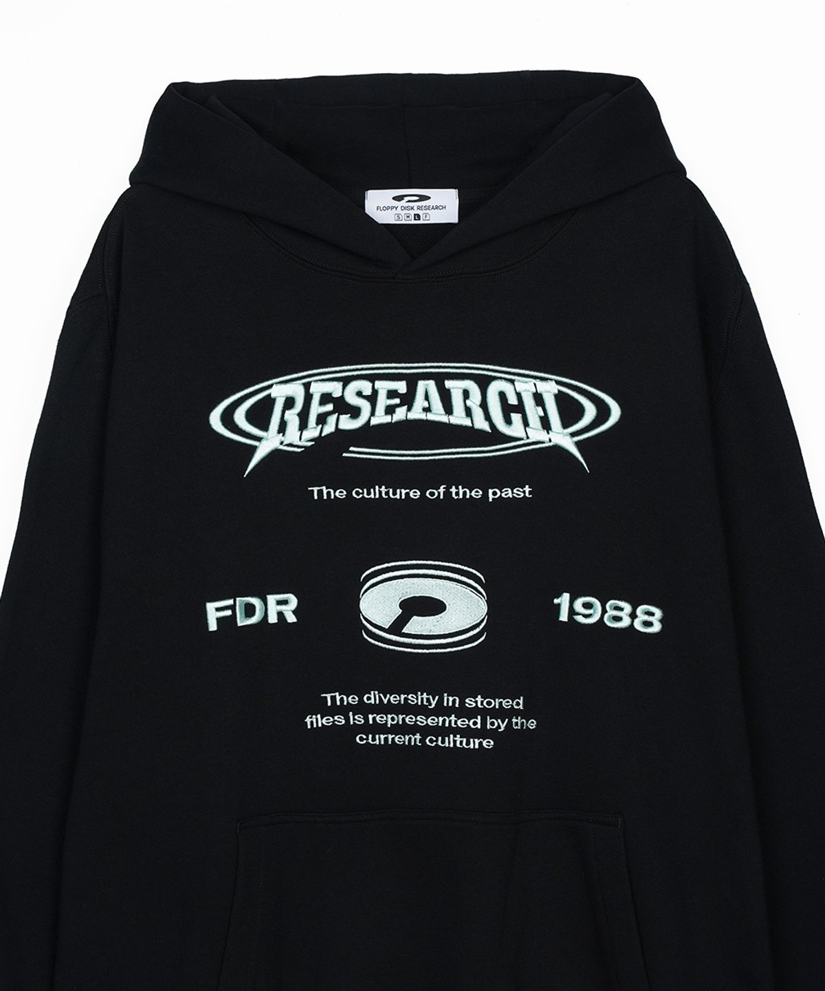 에프디알(FDR) Downtown Logo Embo Hoodie Black