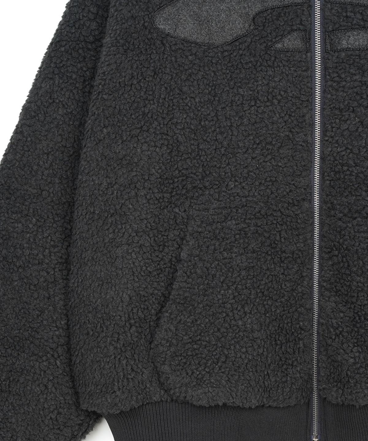 에프디알(FDR) Boa Over Hood Embo Quilting Jacket Charcoal