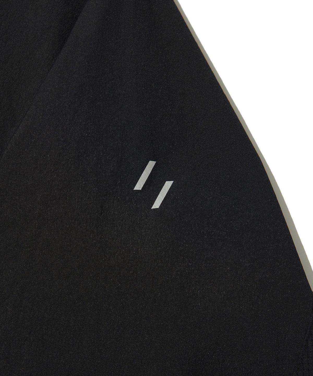 웰터 익스페리먼트(WELTER EXPERIMENT) BREATHABLE LONG SLEEVE PULLOVER_BLACK_WLT032