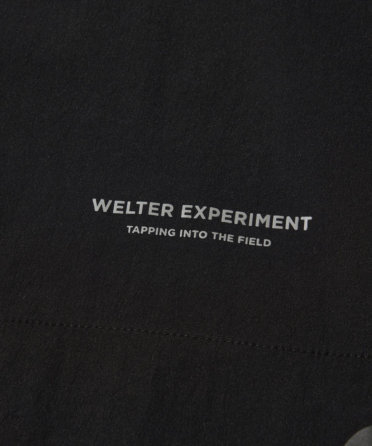 웰터 익스페리먼트(WELTER EXPERIMENT) ATTABAD STRETCH WINDBREAK PULLOVER_BLACK_WLT030