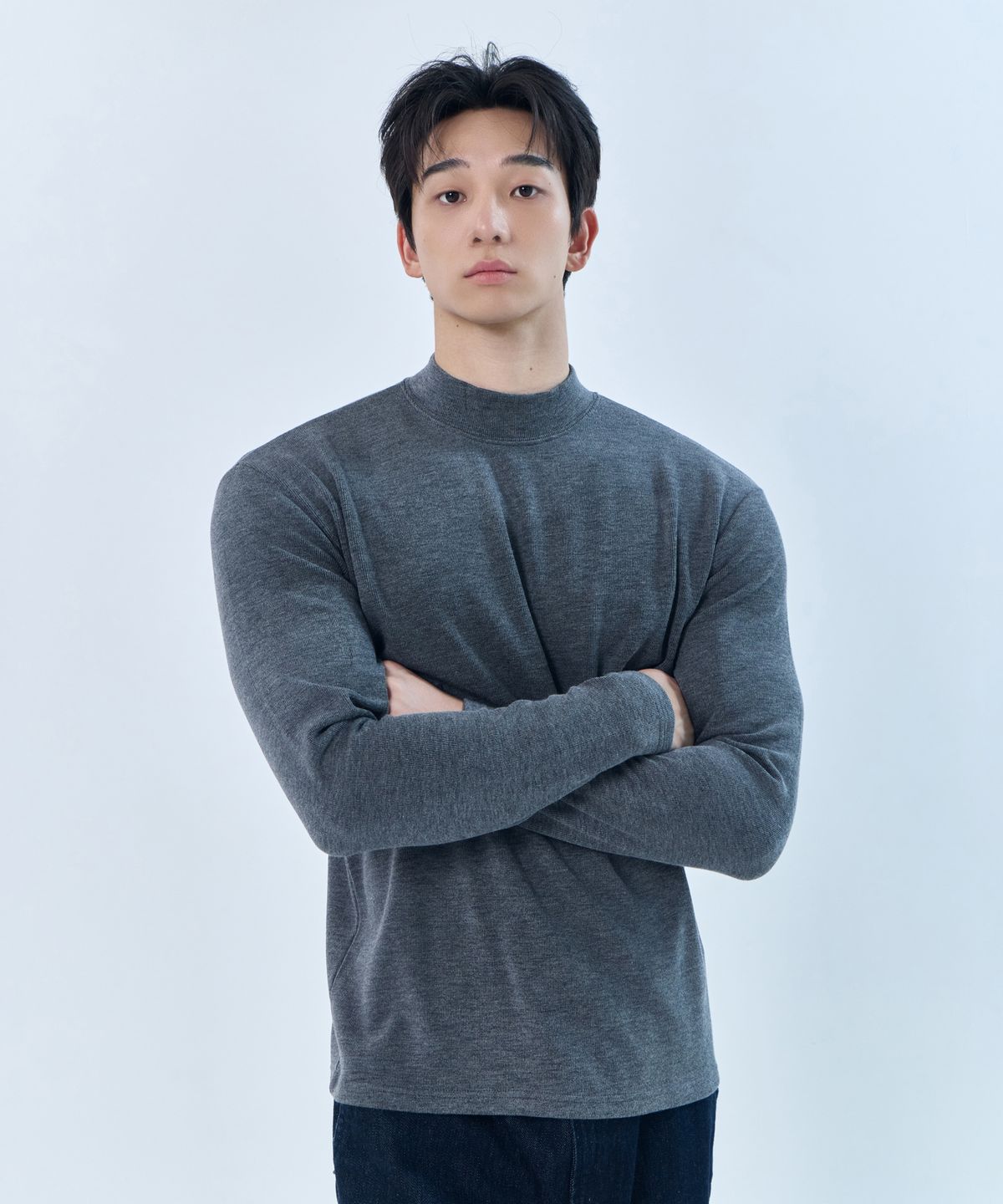 나인제트(NINEZ) [2PACK] 시그니처 모크넥 머슬핏 긴팔 티셔츠
