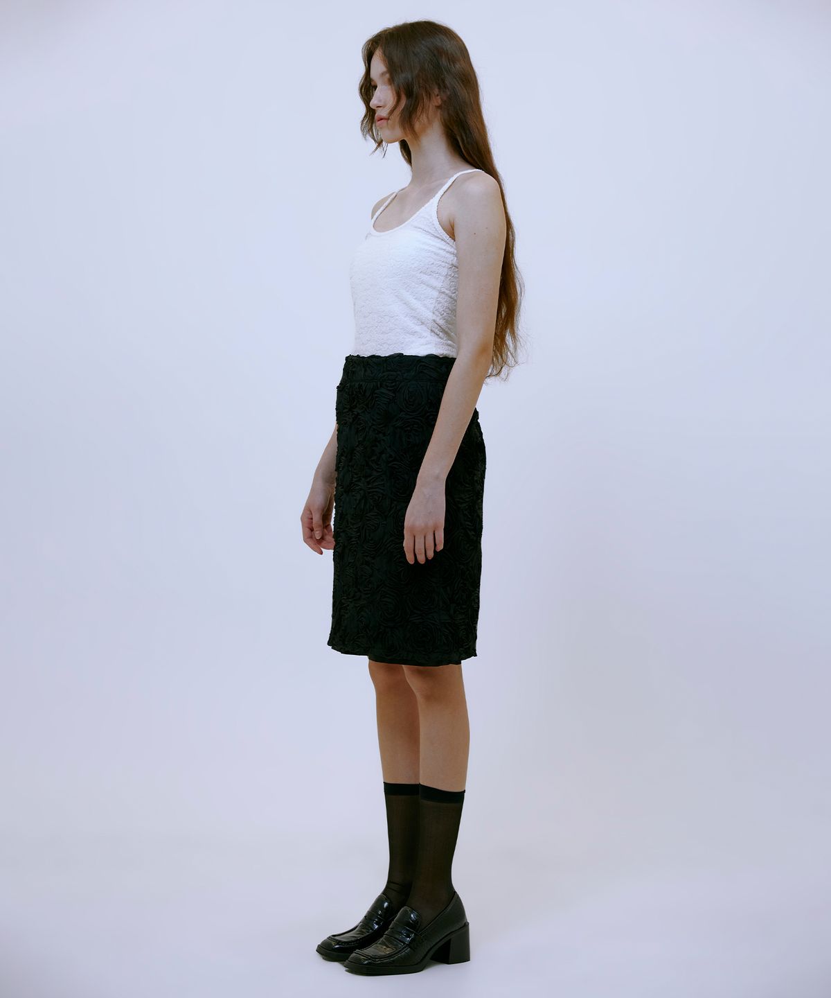 써틴먼스(13MONTH) Chiffon Flower Midi Skirt (BLACK)