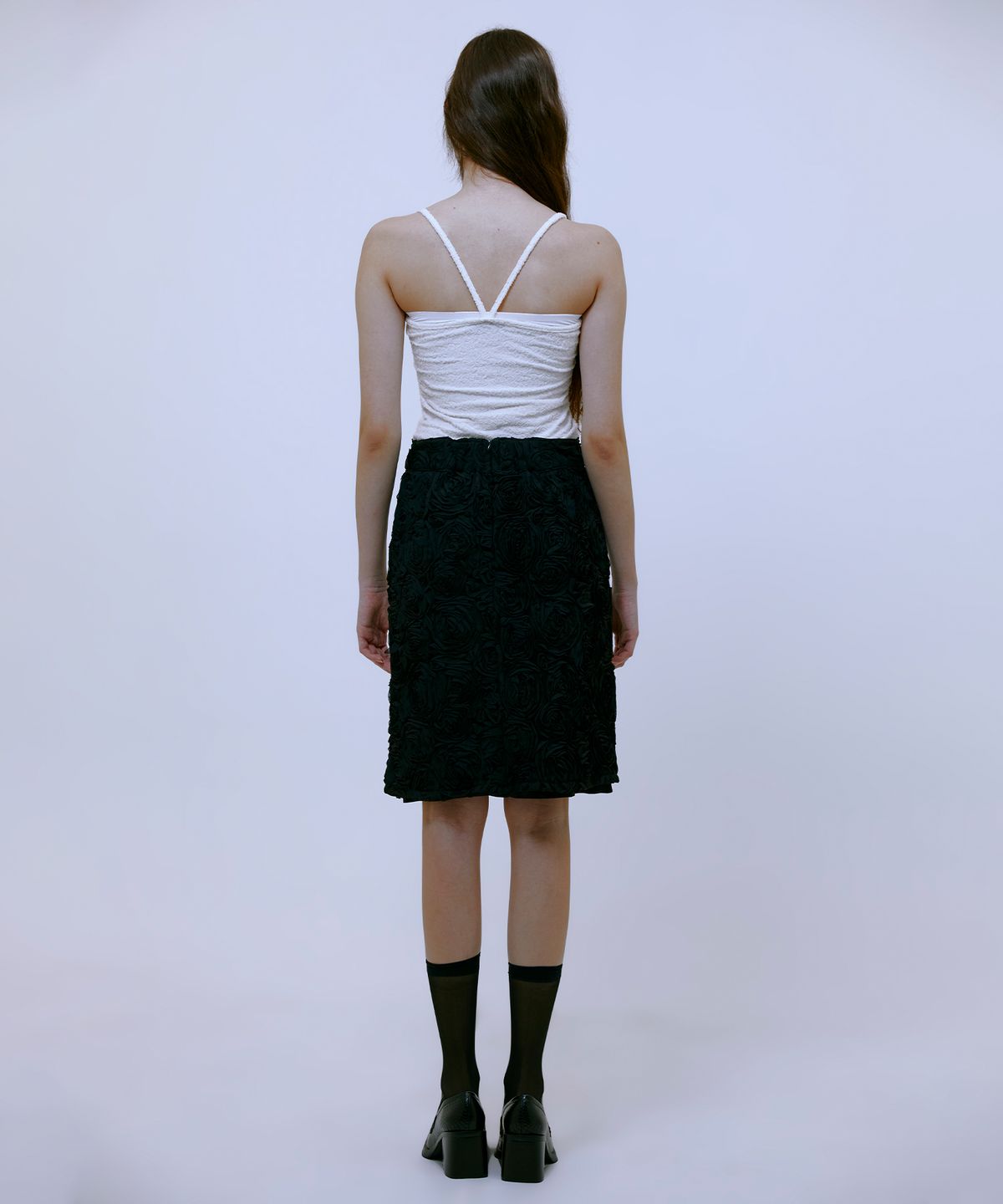 써틴먼스(13MONTH) Chiffon Flower Midi Skirt (BLACK)