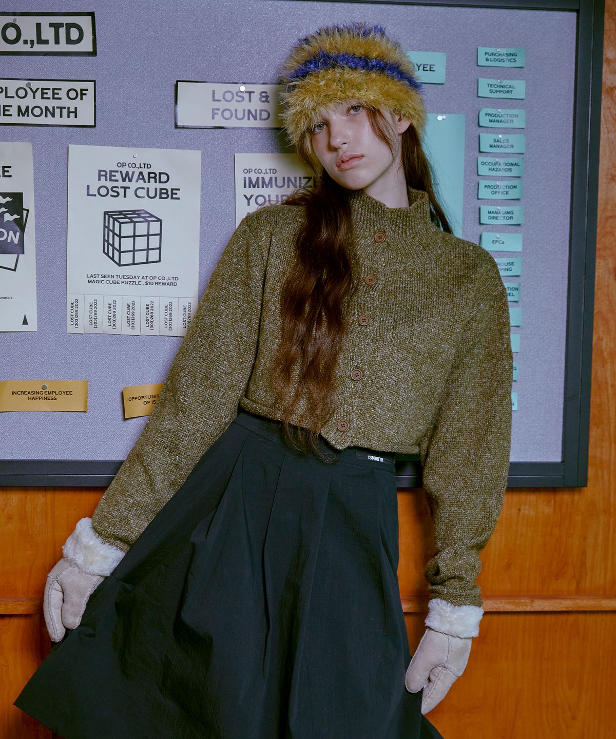써틴먼스(13MONTH) Boucle Turtleneck Cardigan (KHAKI)