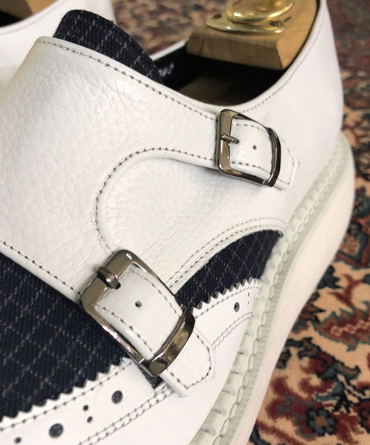 조앤슈(JOENSHOE) 메스니 모던체크 오버솔 몽크스트랩 네이비