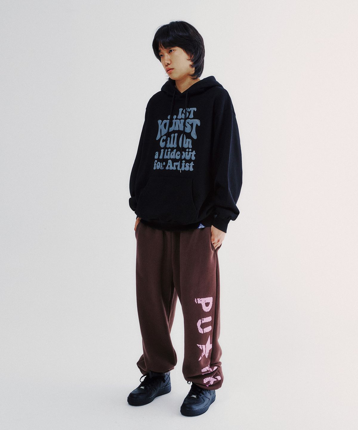 이스트쿤스트(ISTKUNST) HIDEOUT HOODIE_BLACK(IK2ESMM403A)