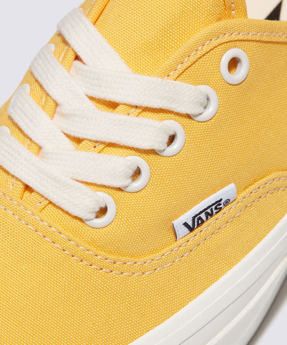 반스(VANS) MTE 어센틱 리이슈 44 - 스펙트라 옐로우 / VN000CW2YWZ1