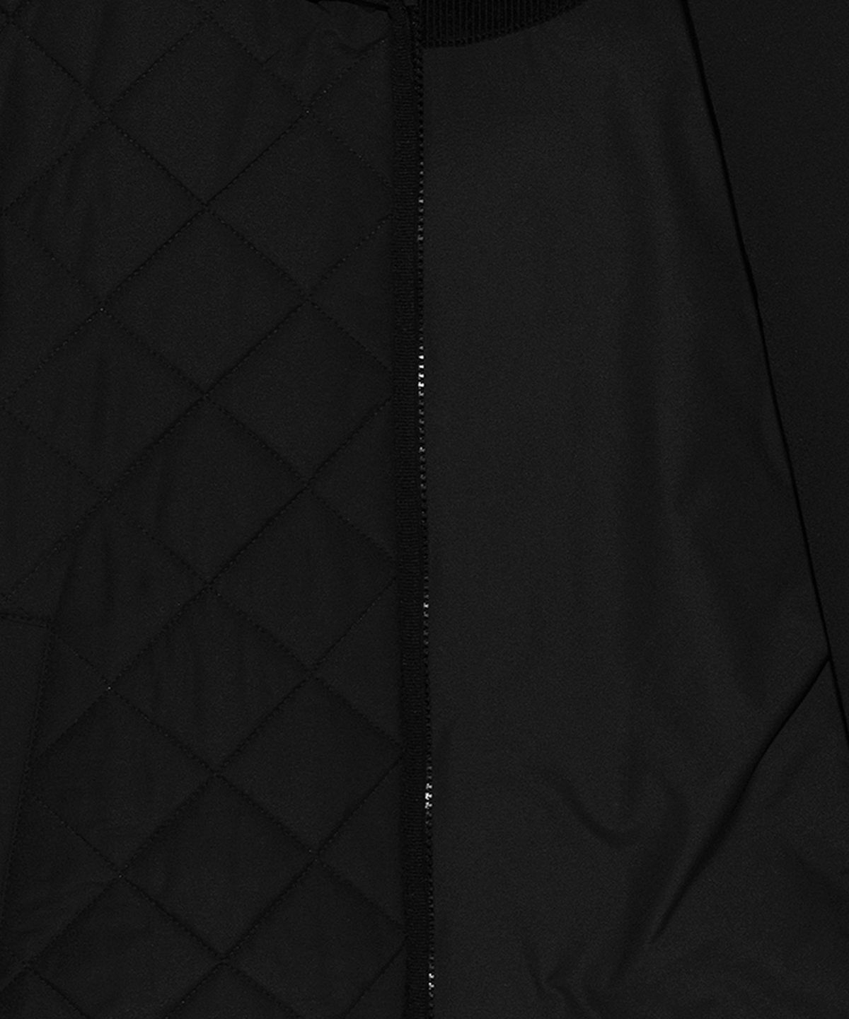 리 키즈(LEE KIDS) 레귤러핏 다이아퀼팅 후드 패딩 점퍼 블랙 LK2403JU07BK