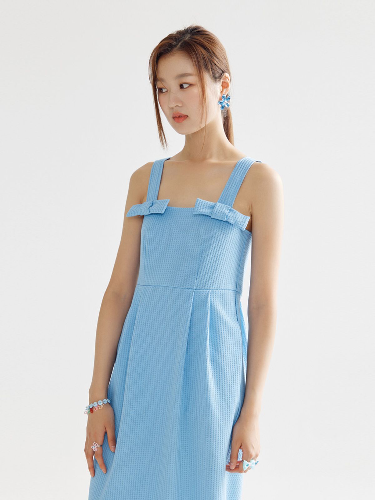 봄날 부티크(BOMNAL BOUTIQUE) 머메이드 미디 드레스 _ 스카이