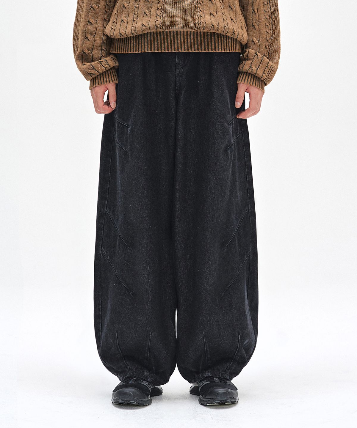 데케트(DECET) Balloon Wide Jeans DCPT055Black