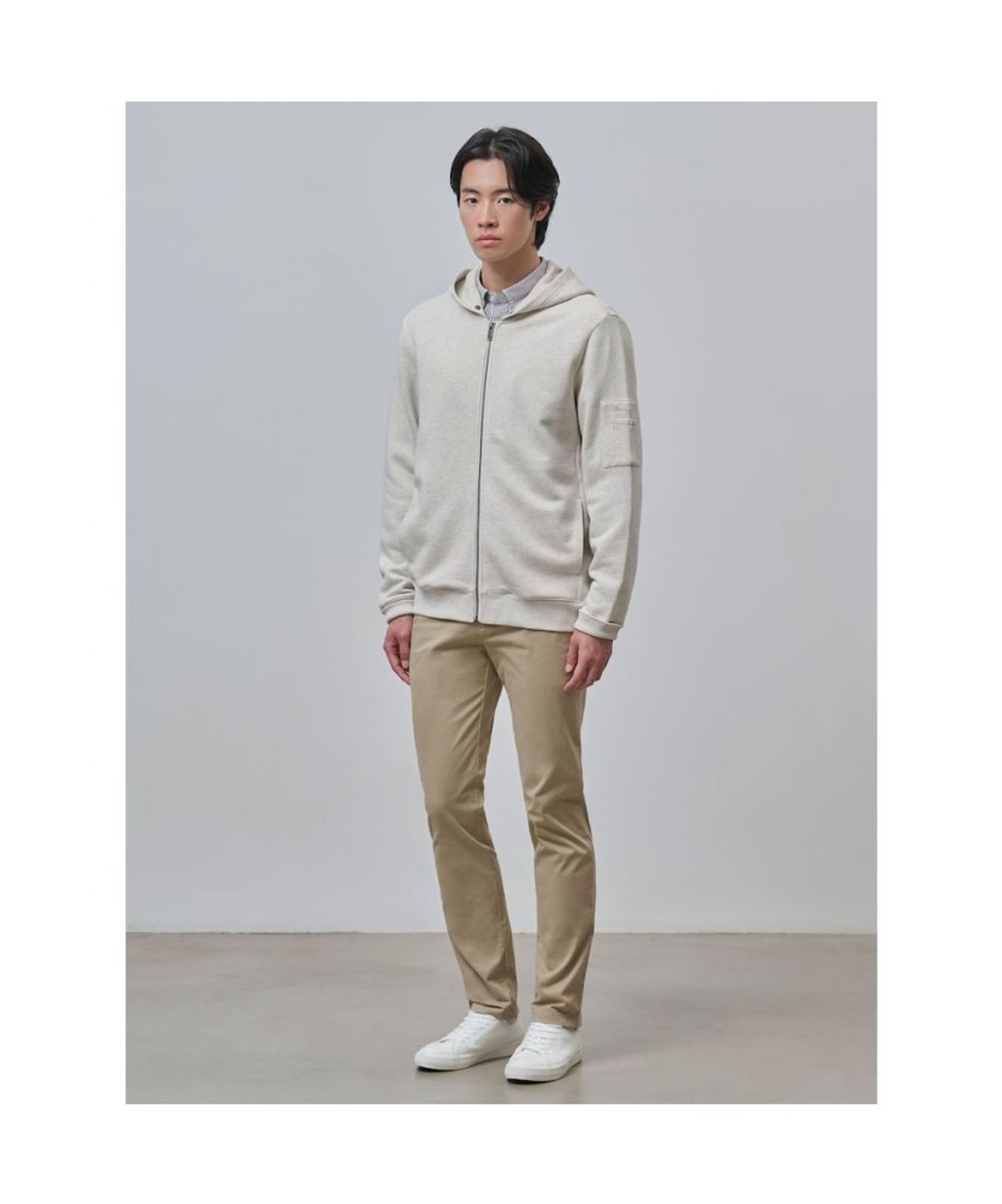 빈폴 멘(BEANPOLE MEN) 후디 집업 스웨트 셔츠  아이보리 (BC4841C070)