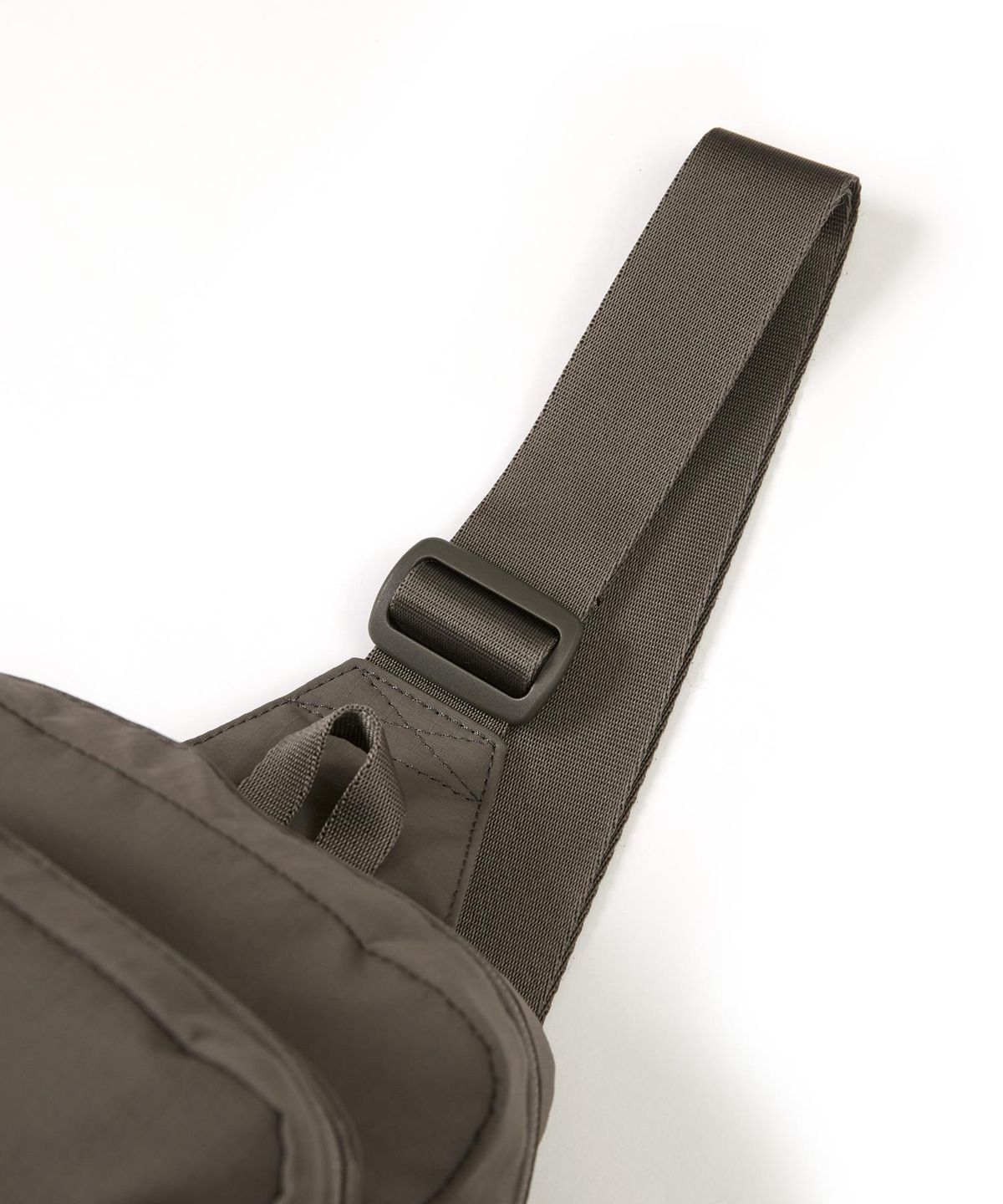 스노우피크 어패럴(SNOWPEAK APPAREL) 듀얼테크 슬링백 5L V2  (S24FUFBG37) Dark Khaki