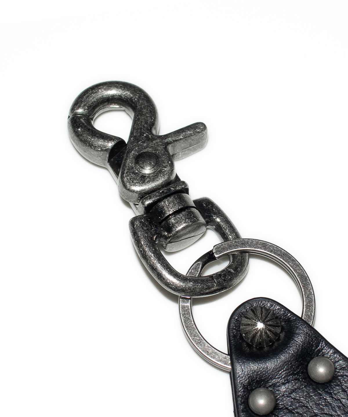 아캄(AAKAM) Studded Leather Keyring (Diamond)