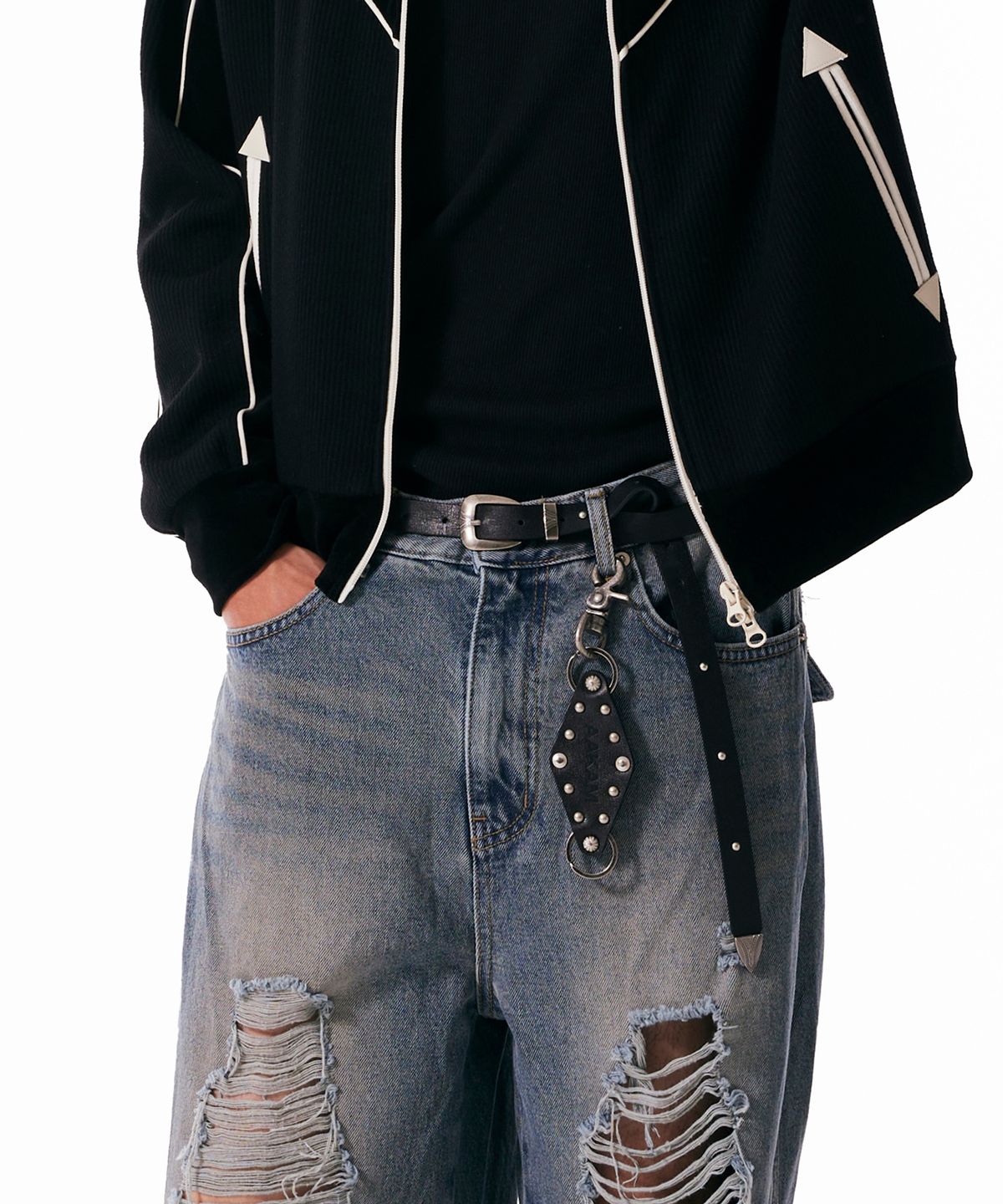 아캄(AAKAM) Studded Leather Keyring (Diamond)
