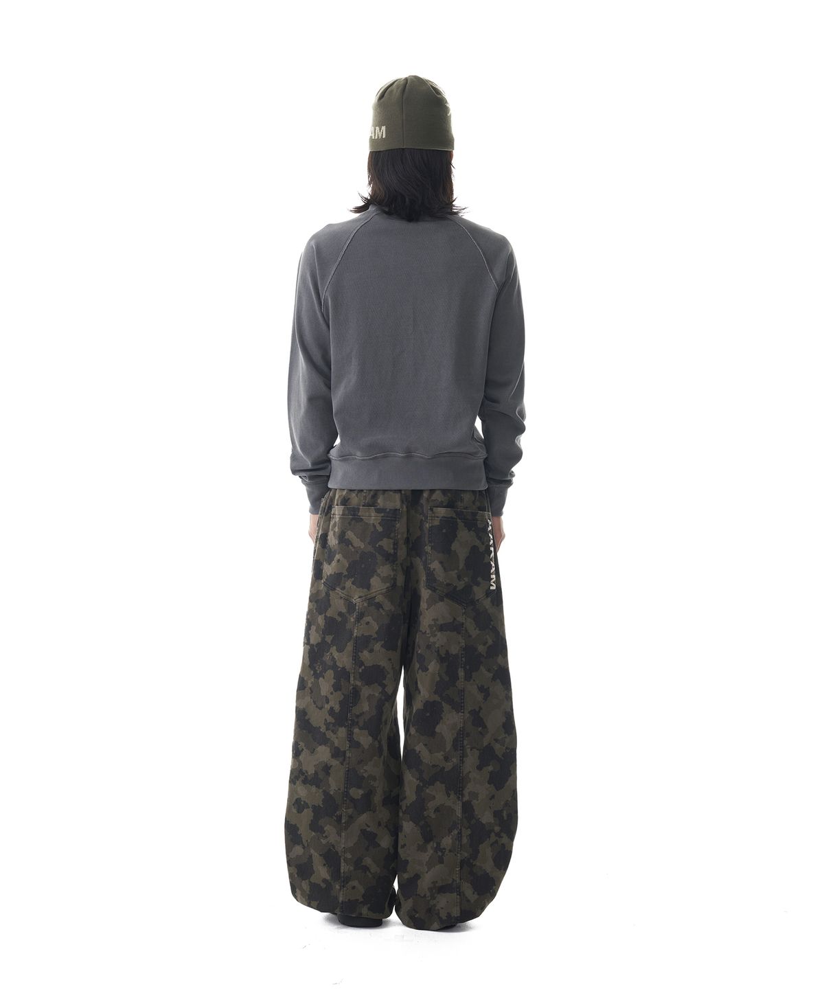 아캄(AAKAM) Knee Pin-tuck Camouflage Twill Pants (Khaki)