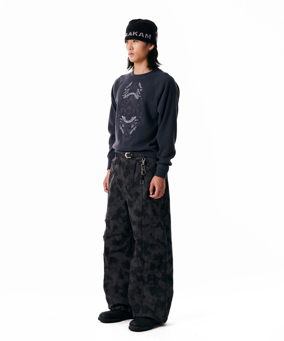 아캄(AAKAM) Knee Pin-tuck Camouflage Twill Pants (Black)