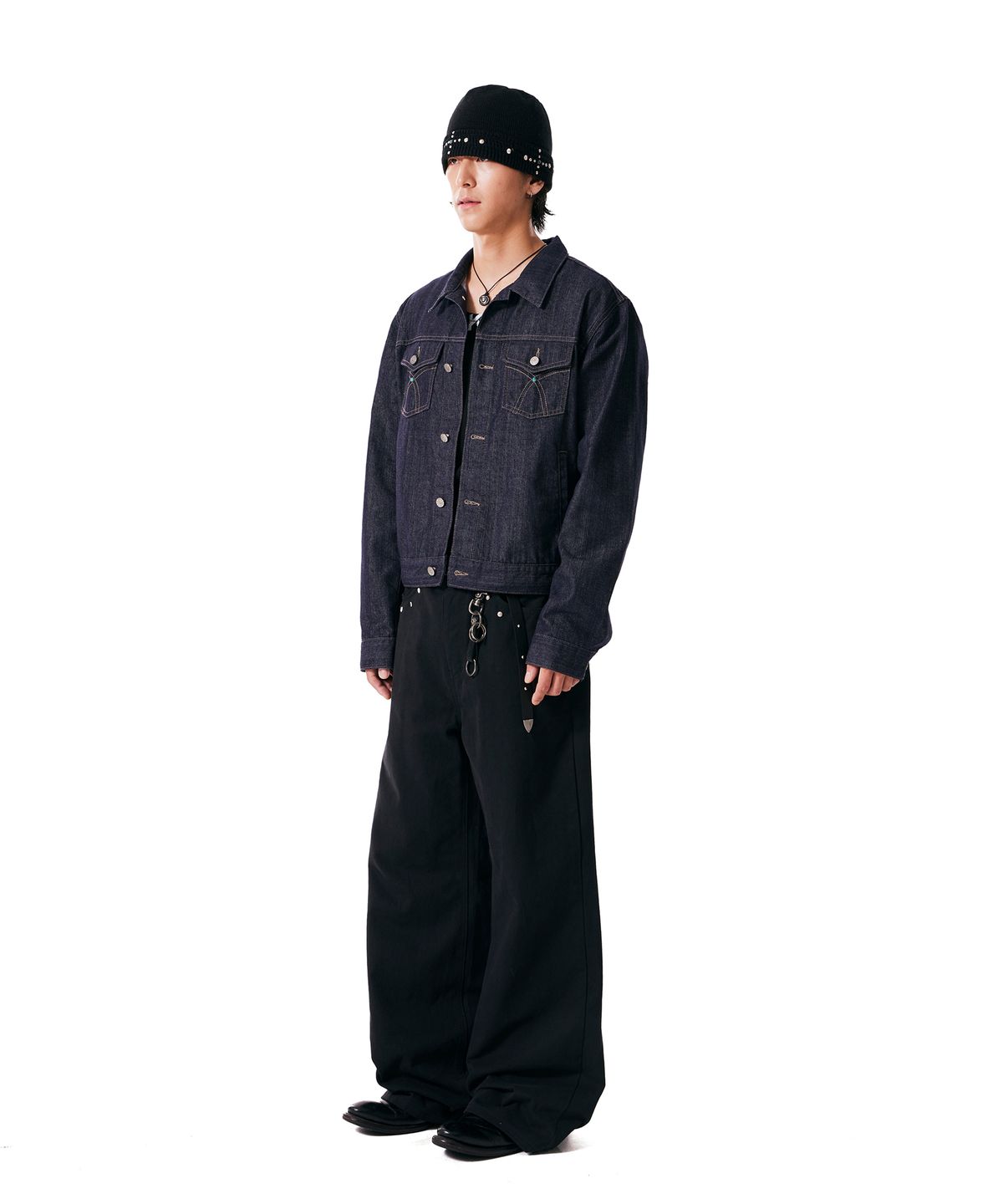 아캄(AAKAM) Western Studded Denim Jacket (Dark Blue)