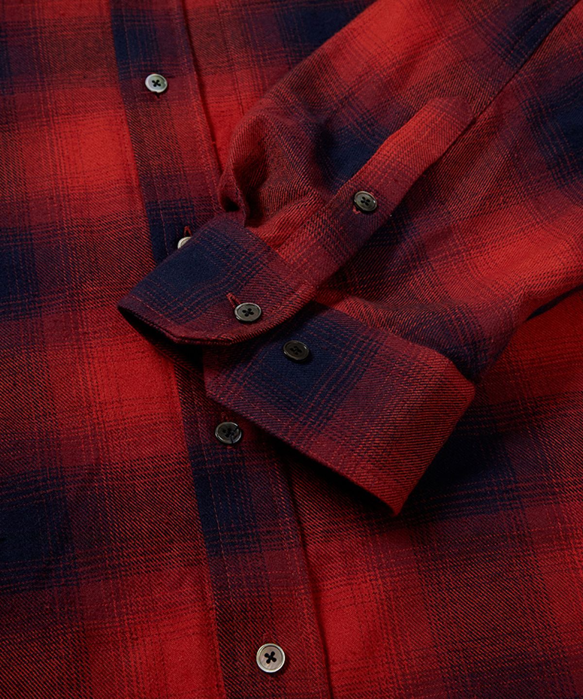 엠엠아이씨(MMIC) 트레몰로 셔츠 레드