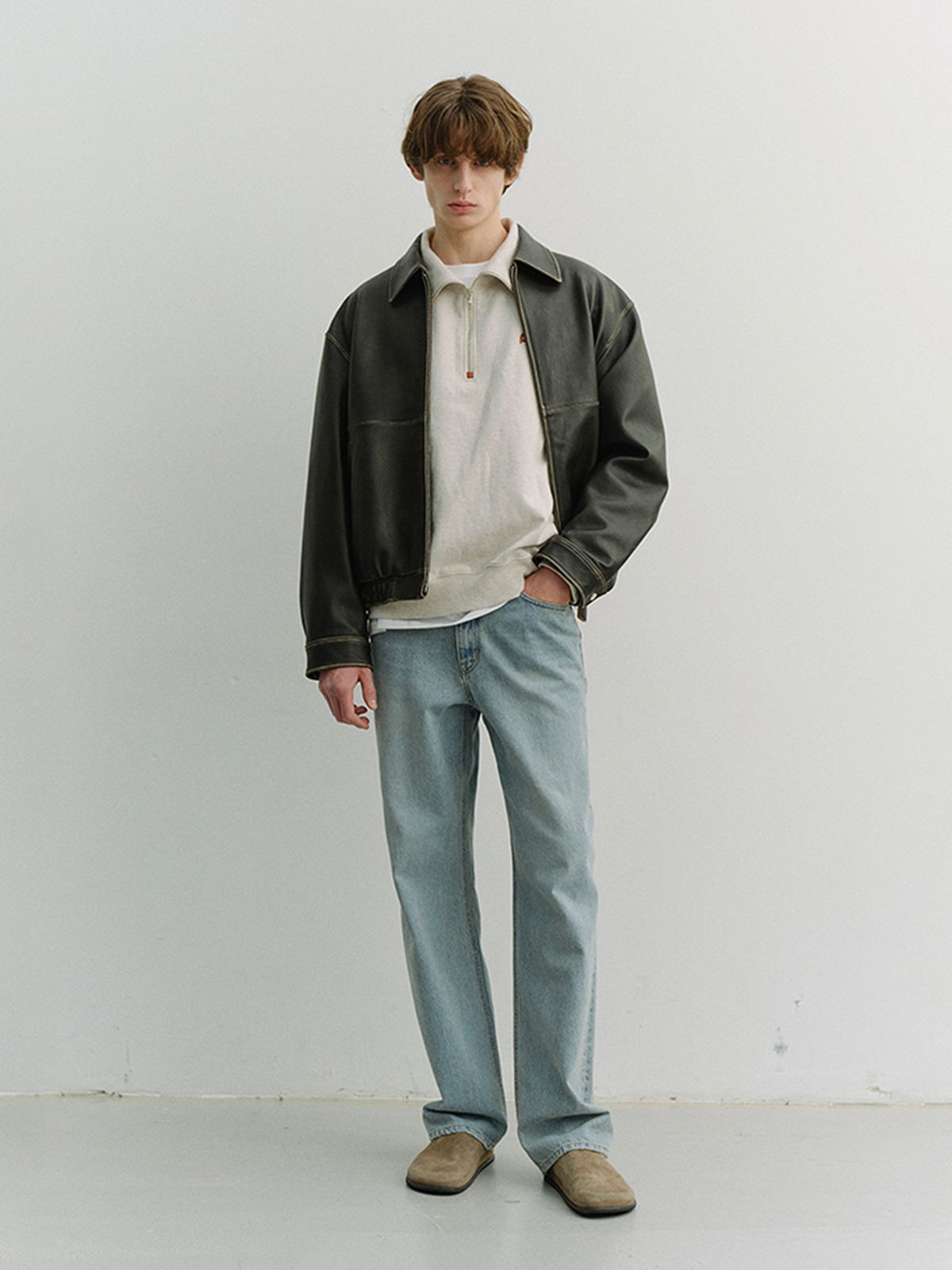 던스트 포 맨(DUNST FOR MEN) LEATHER LOGO HALF ZIP-UP SWEATSHIRT_UNISEX_UDTS6A107_OATMEAL MELANGE