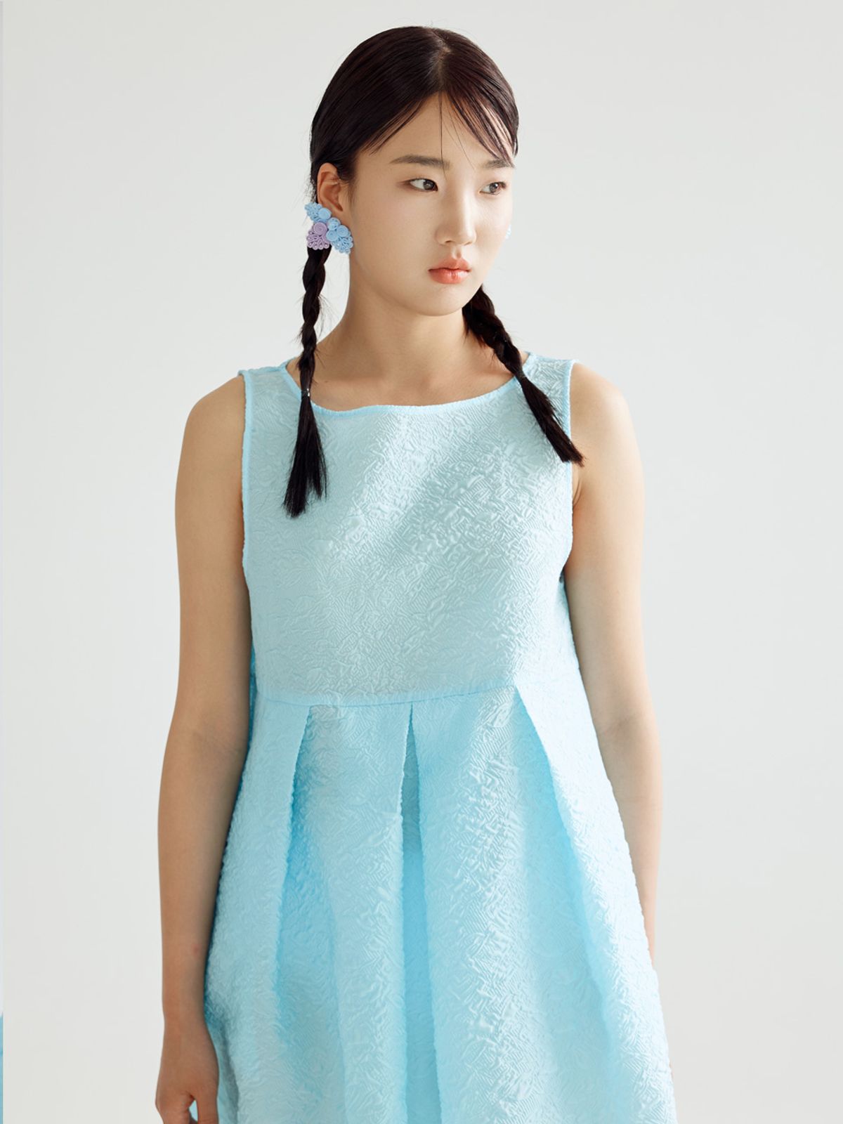 봄날 부티크(BOMNAL BOUTIQUE) 플레어 미디 드레스 _ 스카이