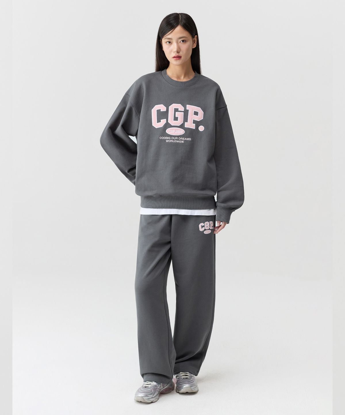 코드그라피(CGP) CGP 아치 로고 맨투맨_차콜