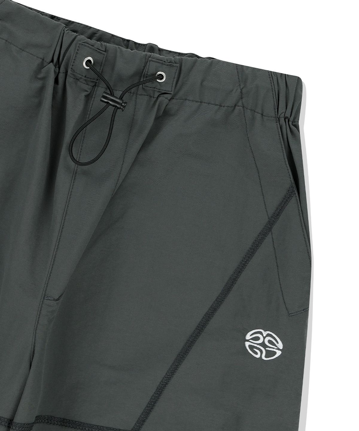 마하그리드(MAHAGRID) [FW 버전]COVER STITCH PARACHUTE PANT CHARCOAL(MG2EFMPA10A)