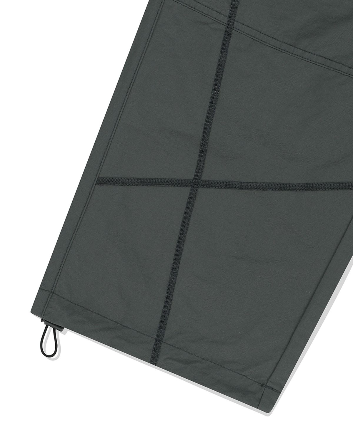 마하그리드(MAHAGRID) [FW 버전]COVER STITCH PARACHUTE PANT CHARCOAL(MG2EFMPA10A)