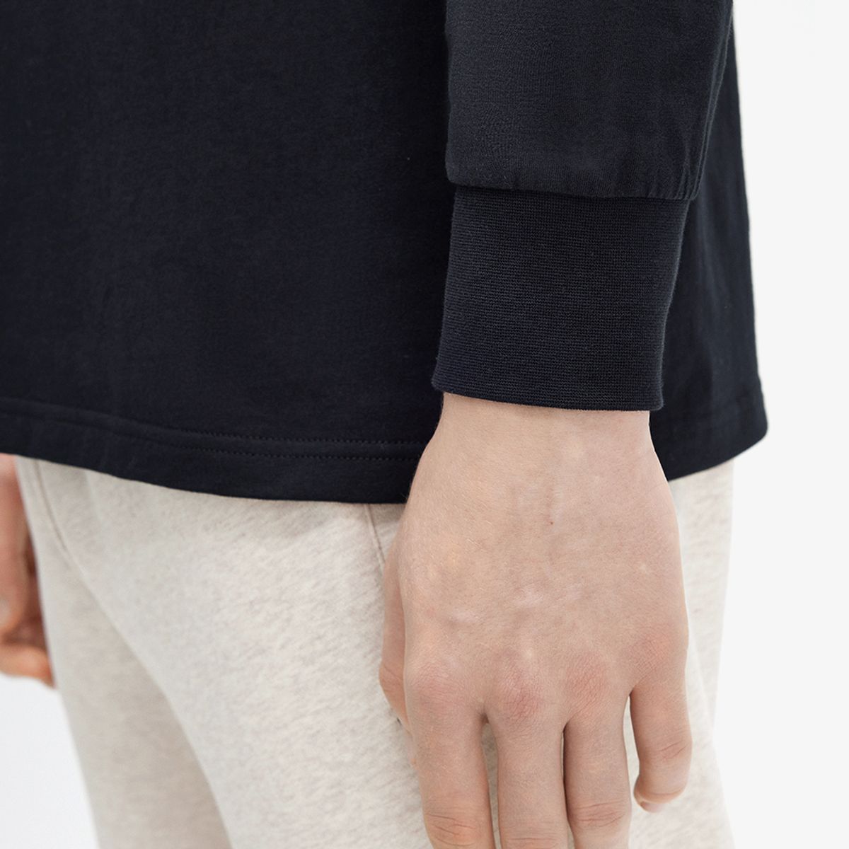 프레드페리(FRED PERRY) [Sport] 롱 슬리브 크루넥 티셔츠 (102) AFPM2438700-102