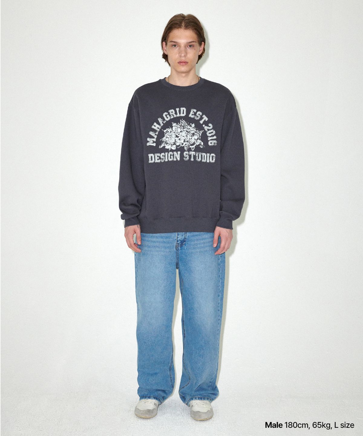 마하그리드(MAHAGRID) ROSE VARSITY SWEATSHIRT CHARCOAL(MG2EFMM454A)