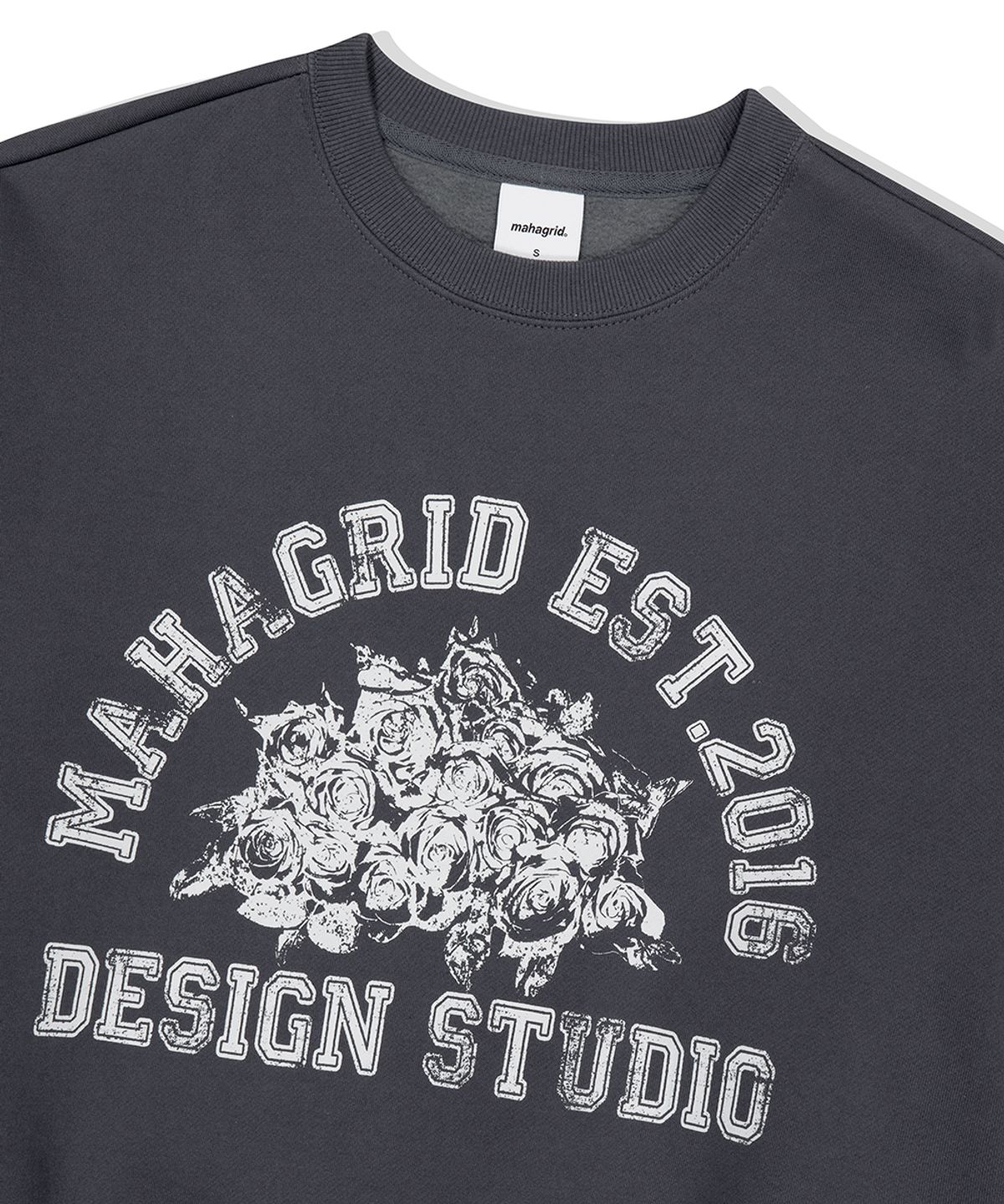 마하그리드(MAHAGRID) ROSE VARSITY SWEATSHIRT CHARCOAL(MG2EFMM454A)