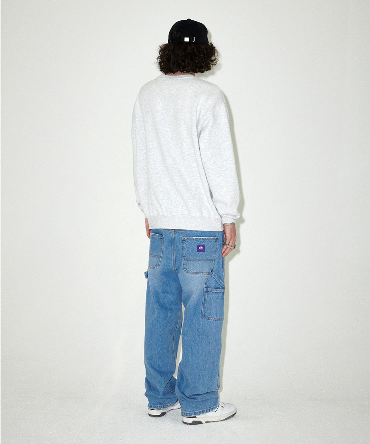 마하그리드(MAHAGRID) CAT COLLAGE SWEATSHIRT LIGHT GREY(MG2EFMM456A)