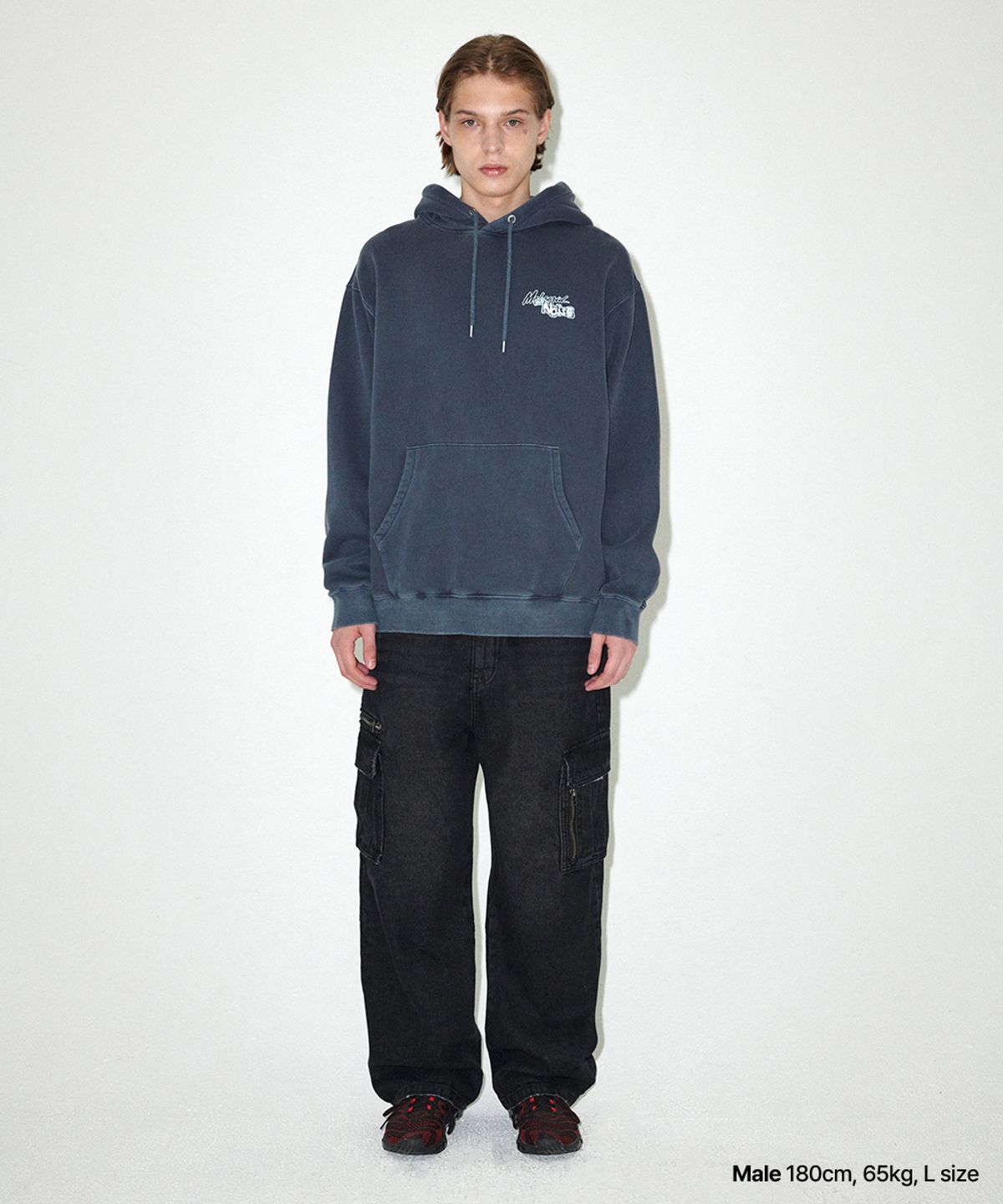 마하그리드(MAHAGRID) LOGO LIST PIGMENT HOODIE NAVY(MG2EFMM416A)