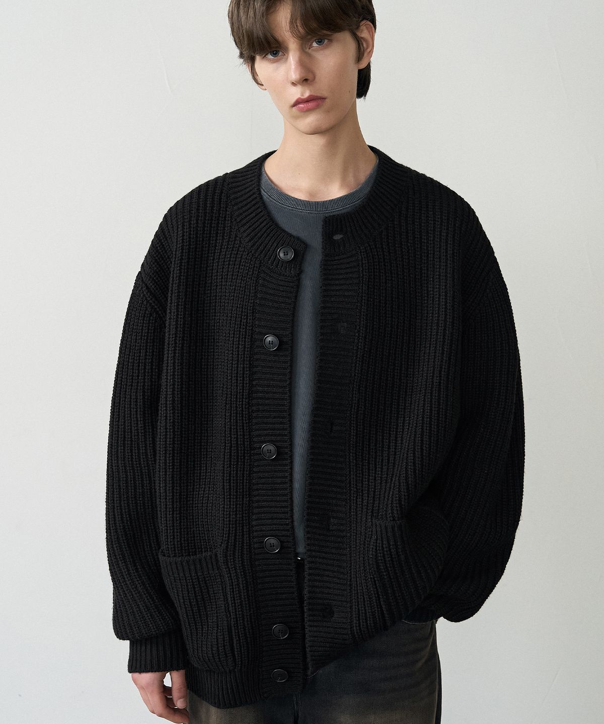 드로우핏(DRAW FIT) 오버사이즈 벌키 라운드 가디건 [BLACK]