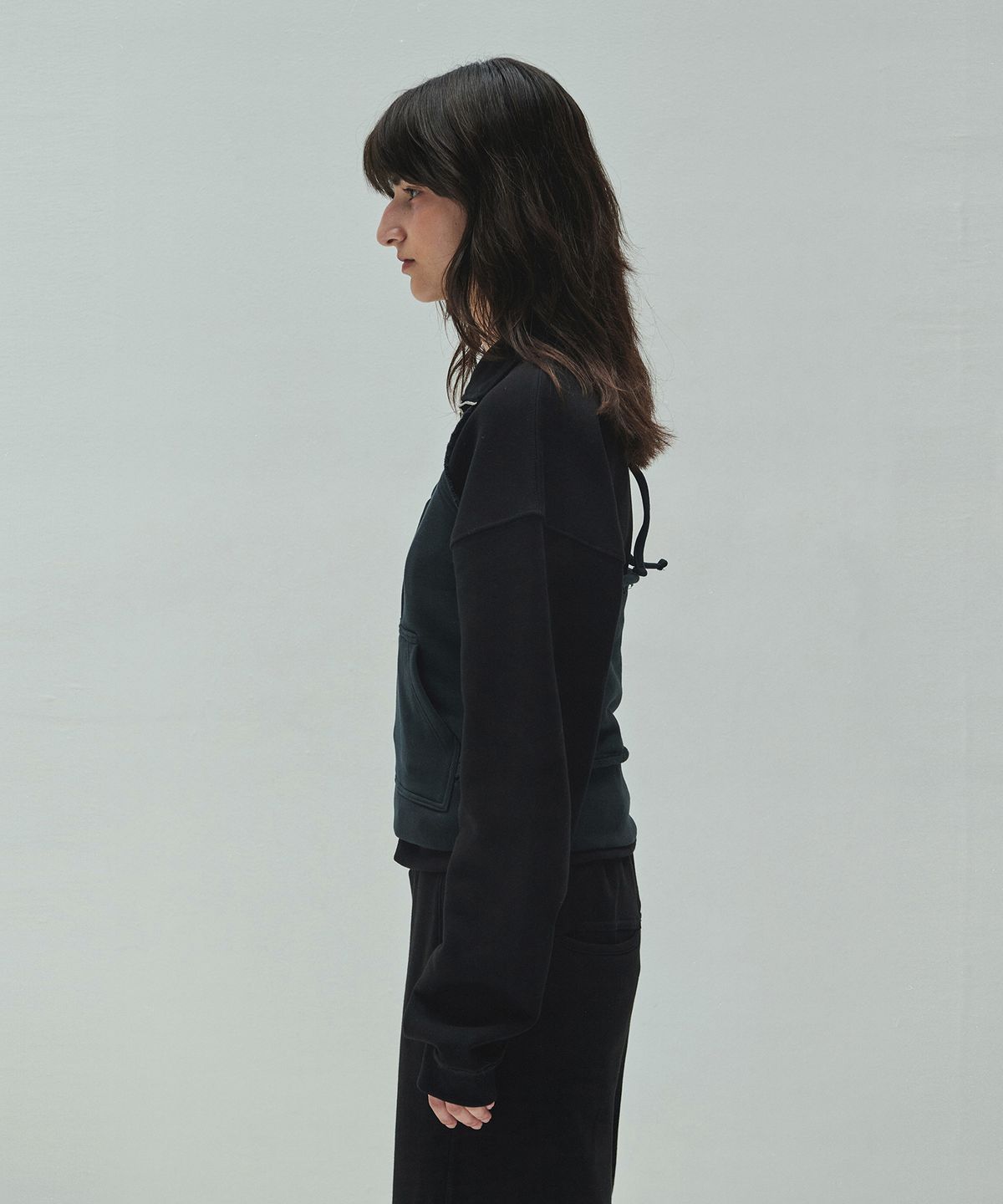 다이애그널(DIAGONAL) HALTER NECK TUBE TOP (dark grey)