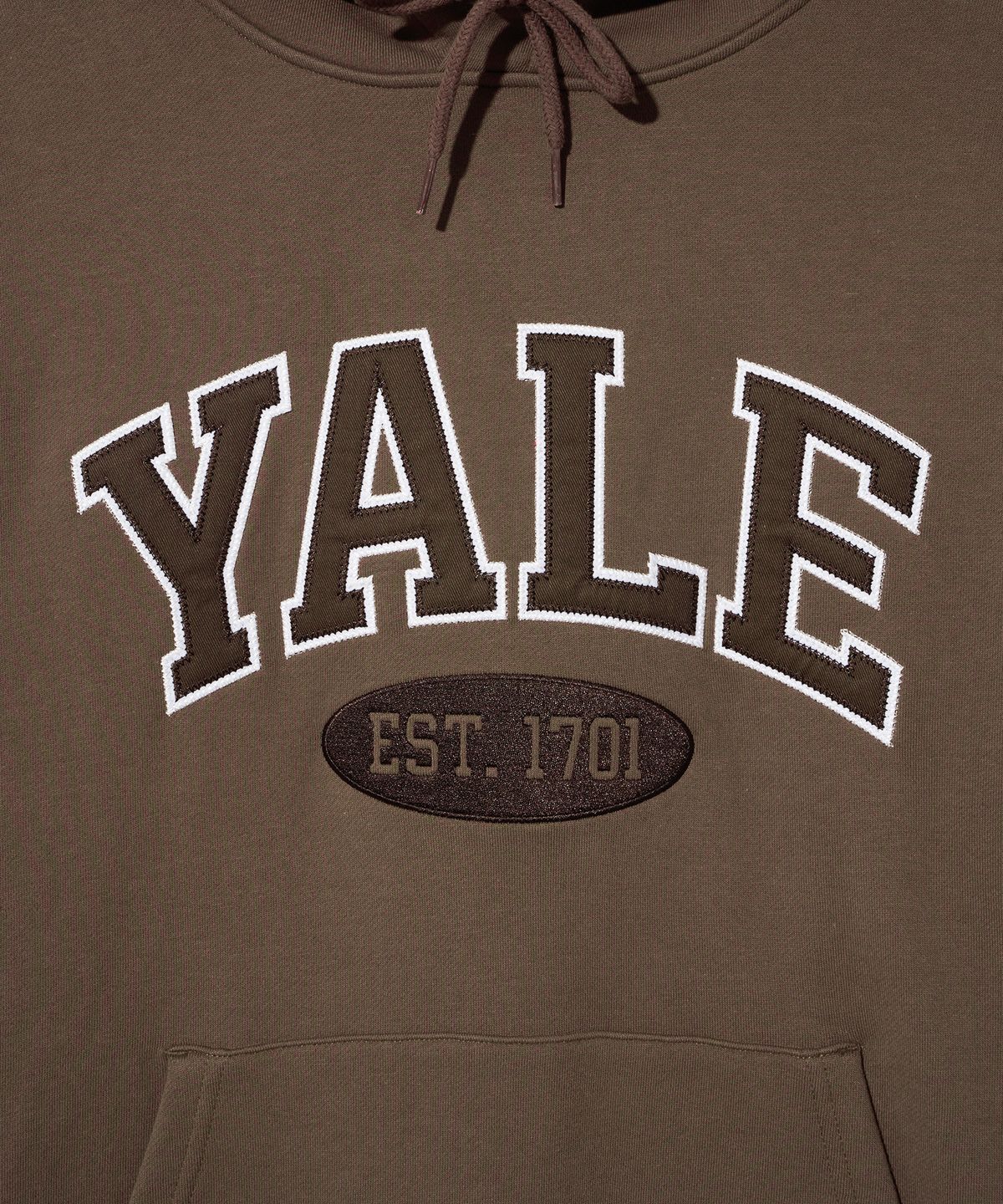 예일(YALE) 투톤아치 후드_브라운