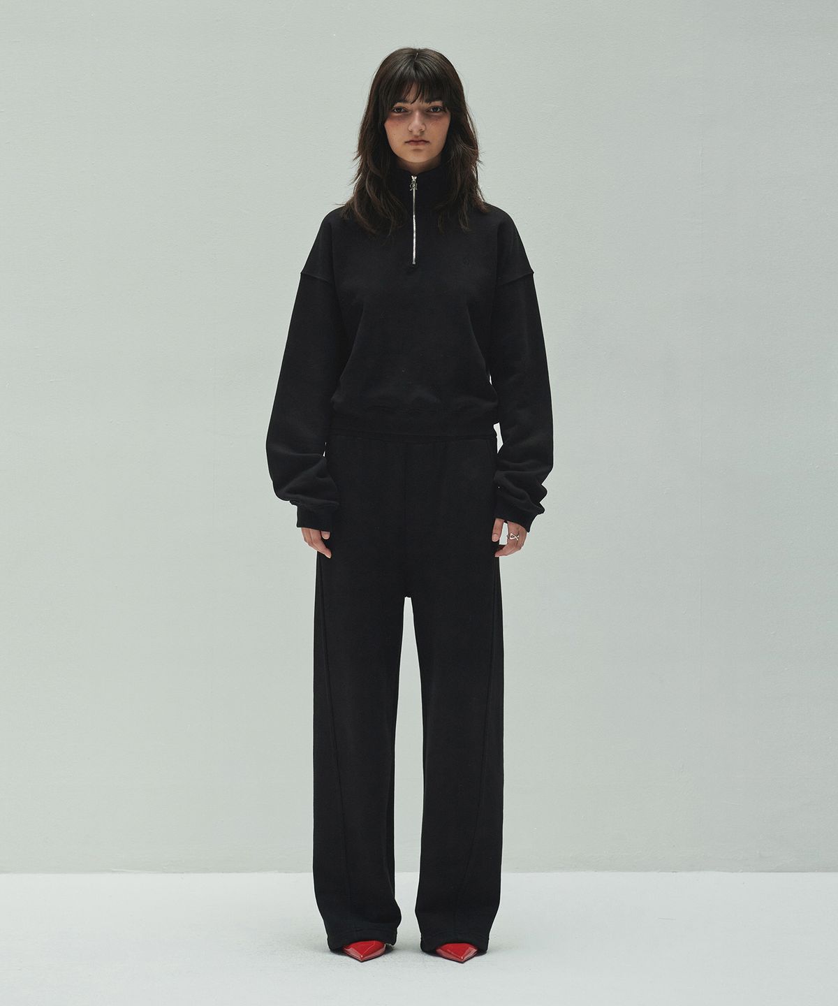 다이애그널(DIAGONAL) DIAGONAL LOGO HALF ZIP UP (black)