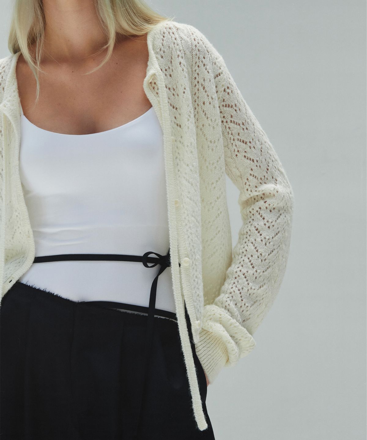 다이애그널(DIAGONAL) LACE PUNCHING KNIT CARDIGAN (ivory)