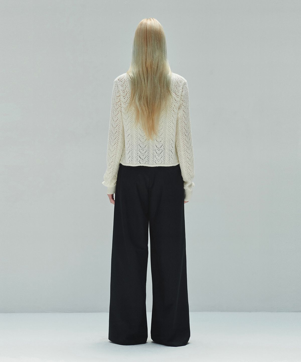 다이애그널(DIAGONAL) LACE PUNCHING KNIT CARDIGAN (ivory)