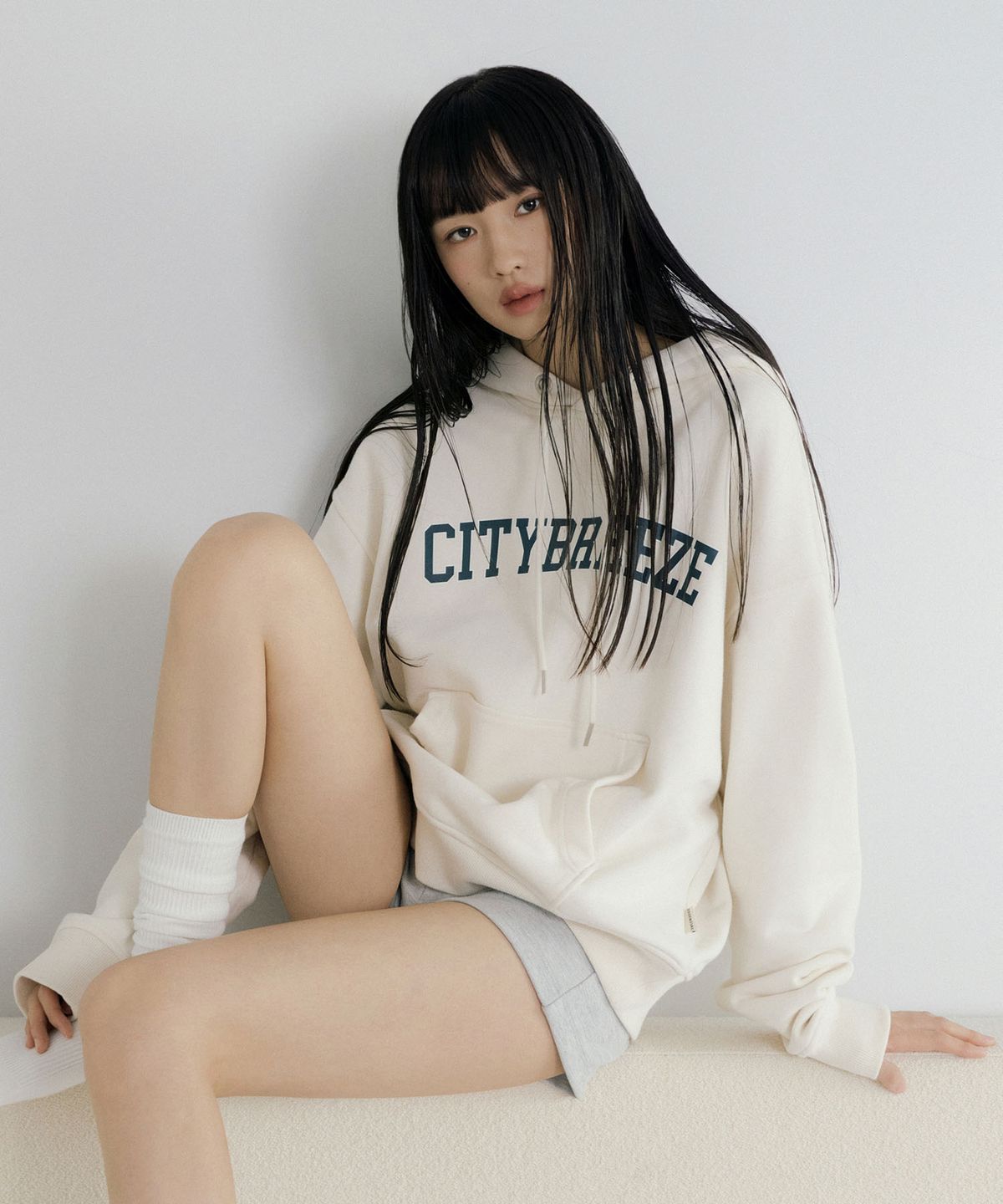 시티브리즈(CITYBREEZE) 에센셜 빅로고 후디_4COLORS