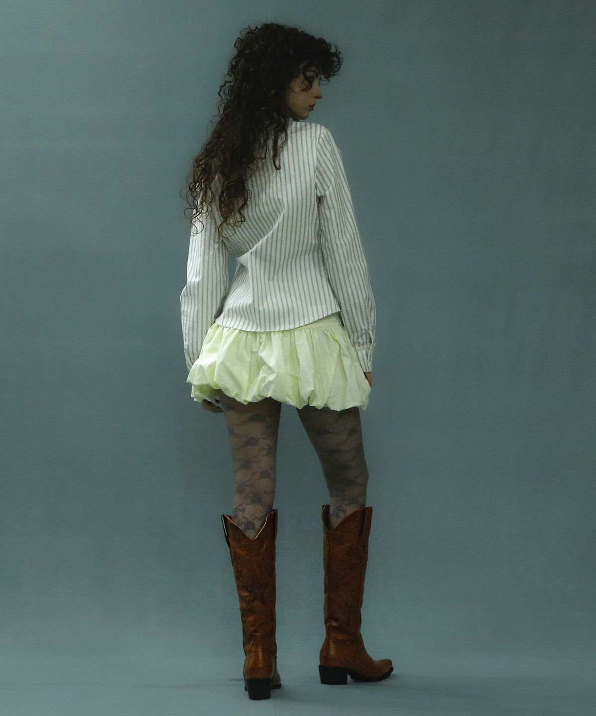 배드블루(BADBLUE) Stripe Lace Tie Shirt Ivory