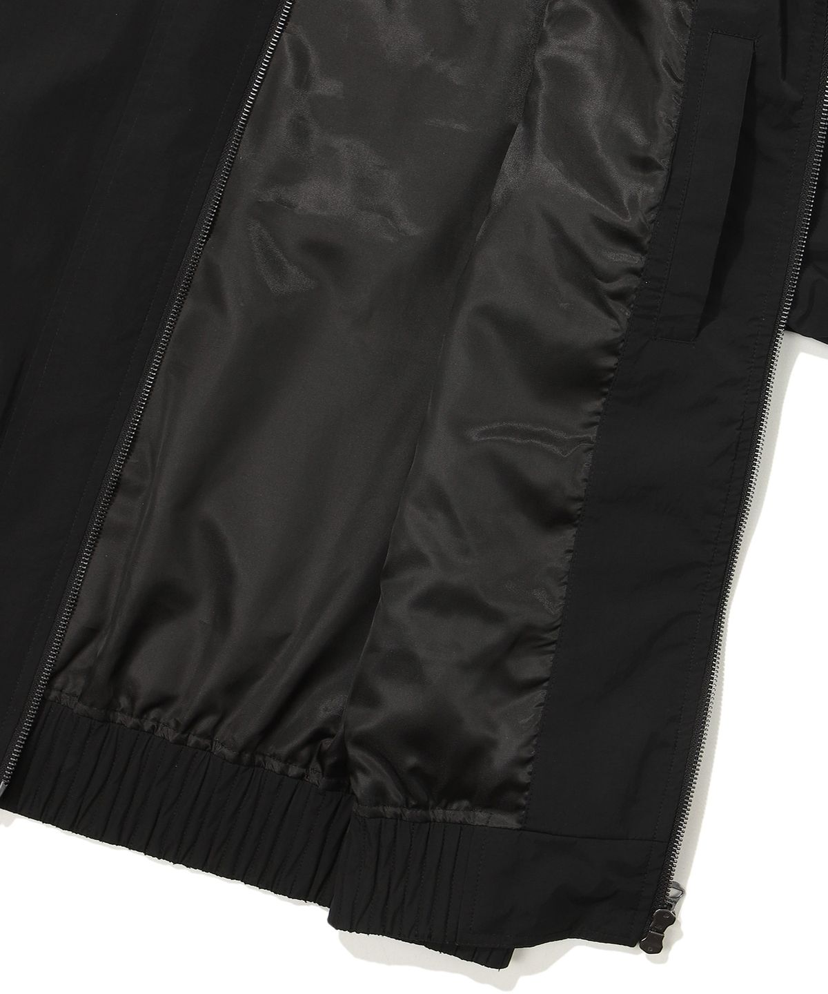 슈퍼드라이(SUPERDRY) 컬러 블록 나일론 플라이트 자켓 TYPE 01 블랙