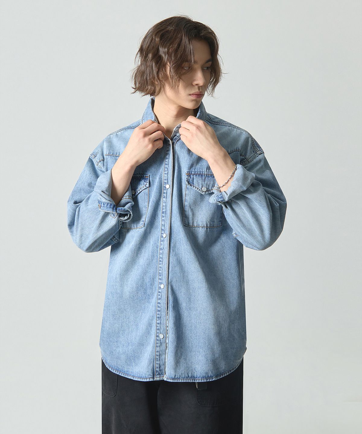 디미트리블랙(DIMITRI BLACK) 바이오 웨스턴 데님 셔츠_라이트블루