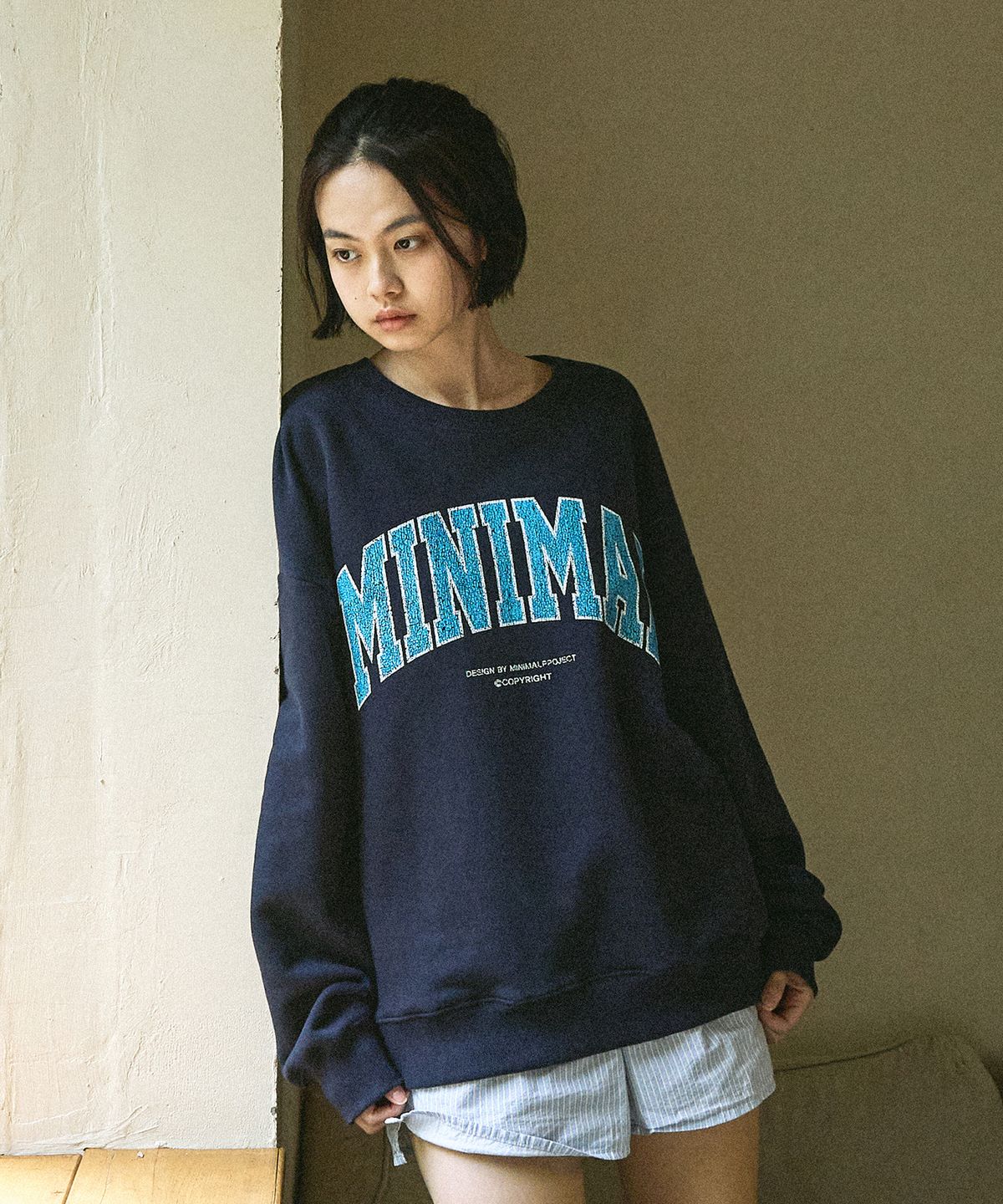 미니멀프로젝트(MINIMALPROJECT) MNMP 크랙나염 맨투맨 MMT132-X [NAVY]