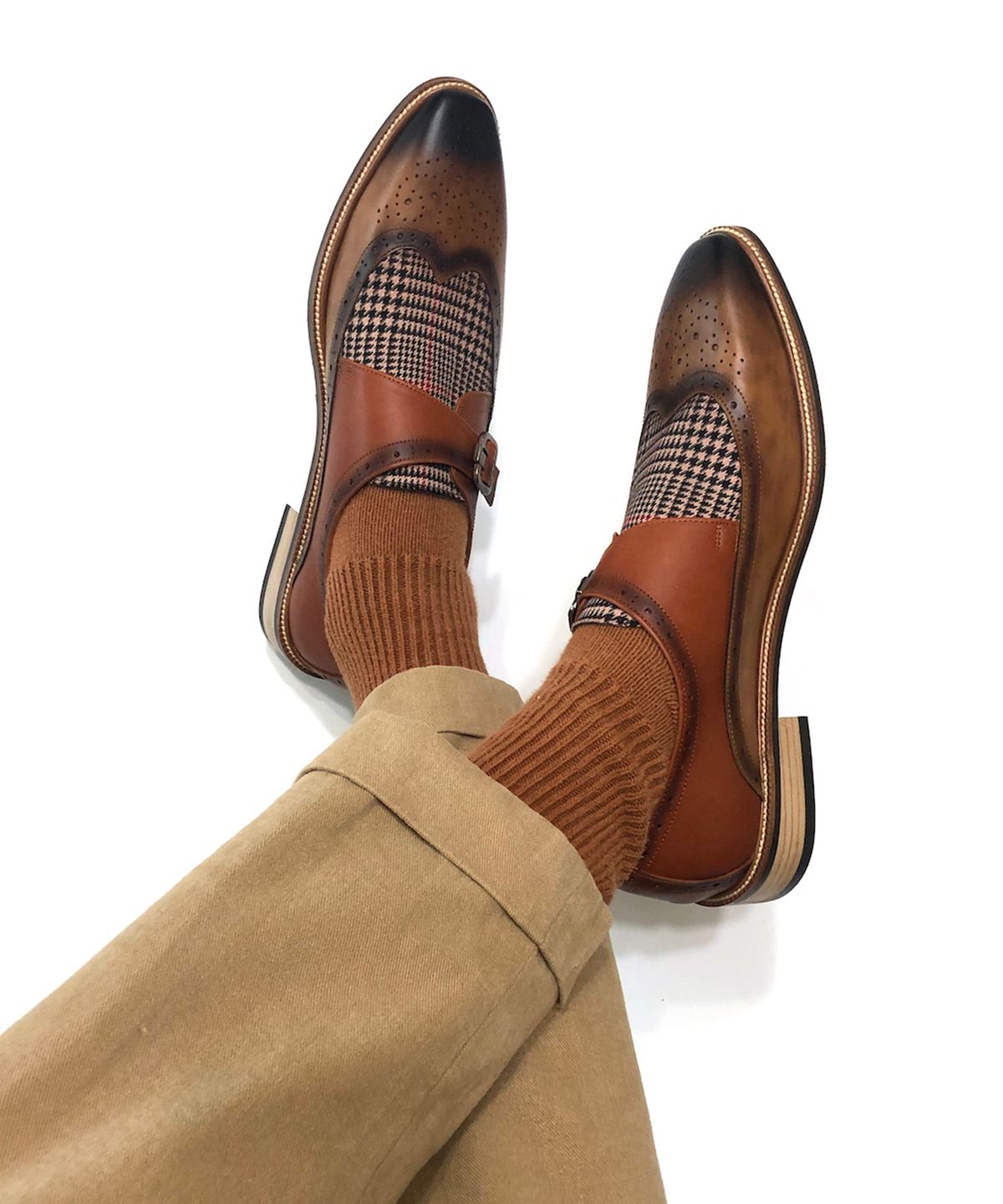 조앤슈(JOENSHOE) 던킨 3패턴 싱글 몽크스트랩 브라운